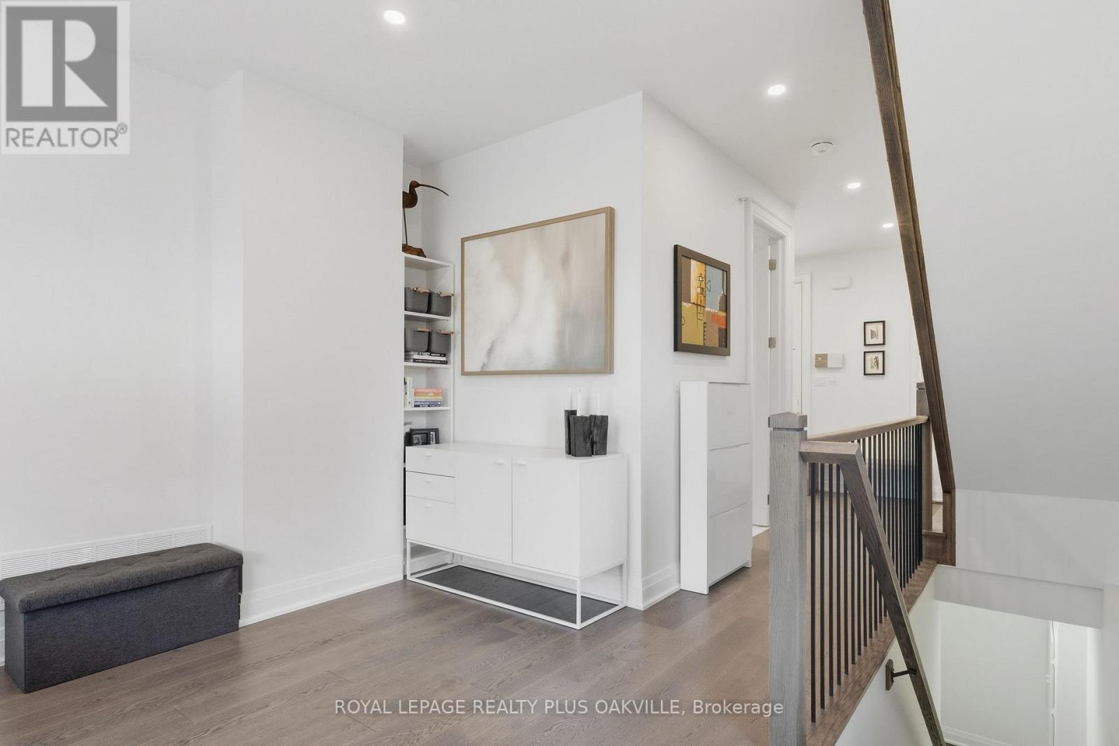 3228 Ellyn Common, Burlington, Ontario  L7N 0A3 - Photo 8 - W12713278