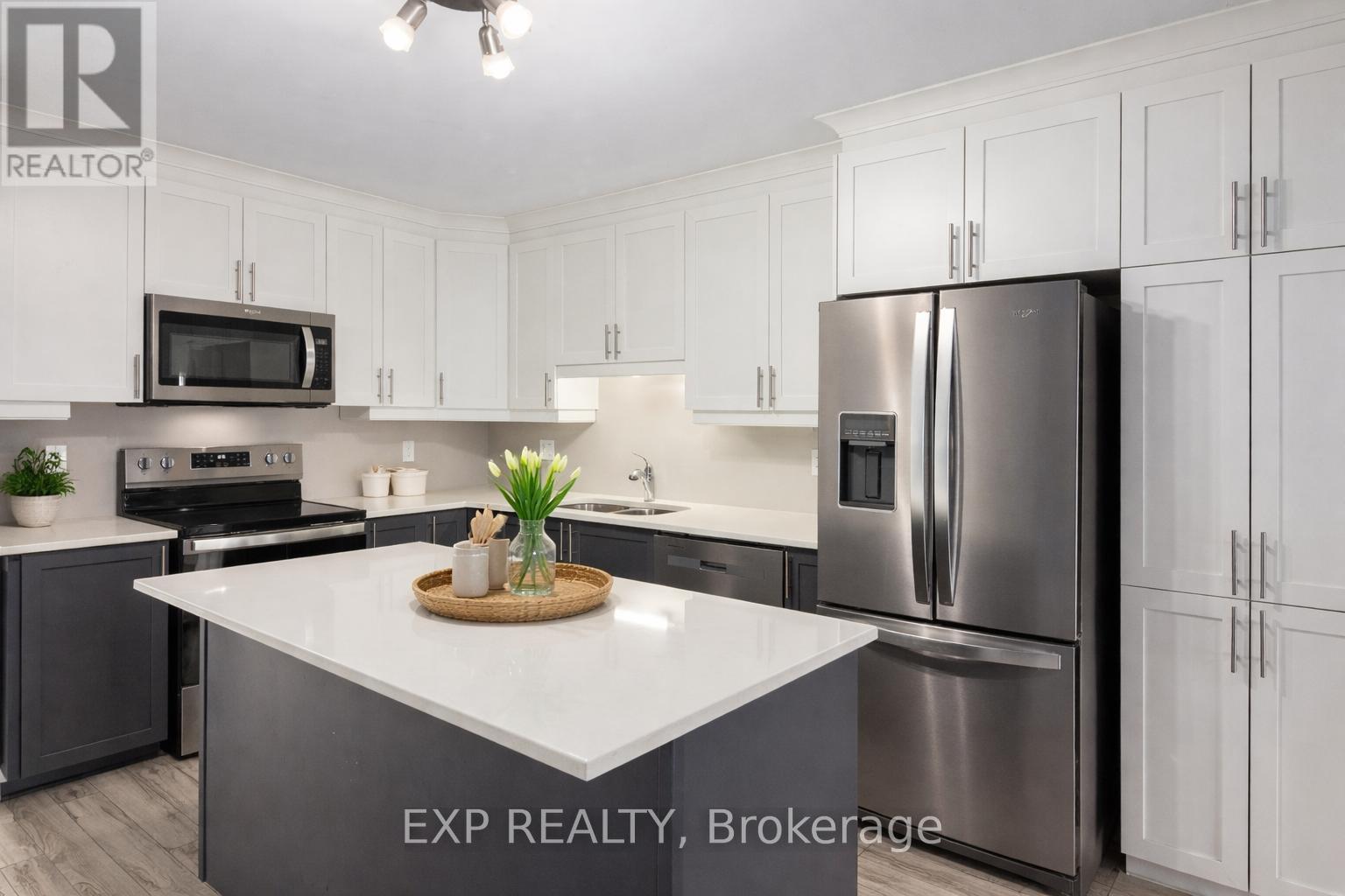 410 - 99 St Moritz Trail, Russell, Ontario  K0A 1W0 - Photo 6 - X12712932