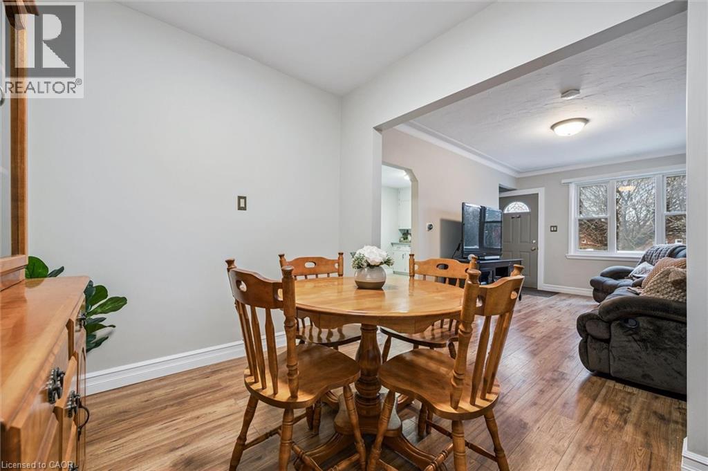 7 Elmwood Avenue, Cambridge, Ontario  N1R 4X7 - Photo 10 - 40798100