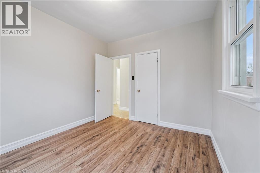 7 Elmwood Avenue, Cambridge, Ontario  N1R 4X7 - Photo 21 - 40798100