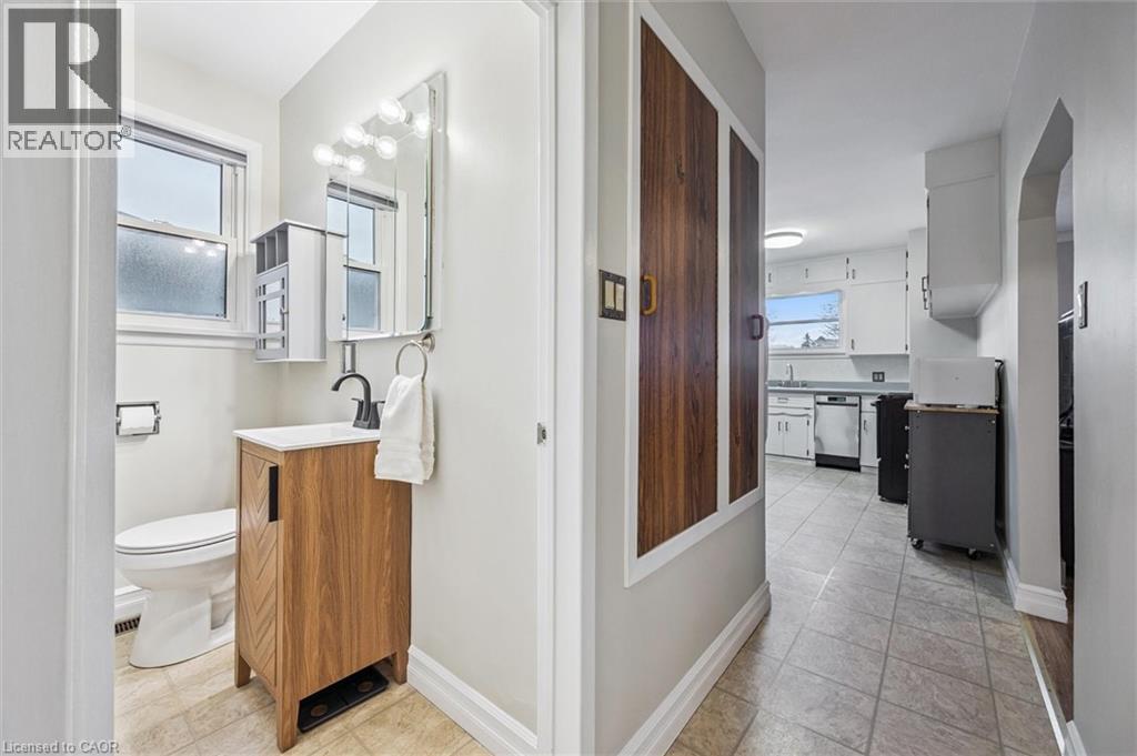 7 Elmwood Avenue, Cambridge, Ontario  N1R 4X7 - Photo 22 - 40798100