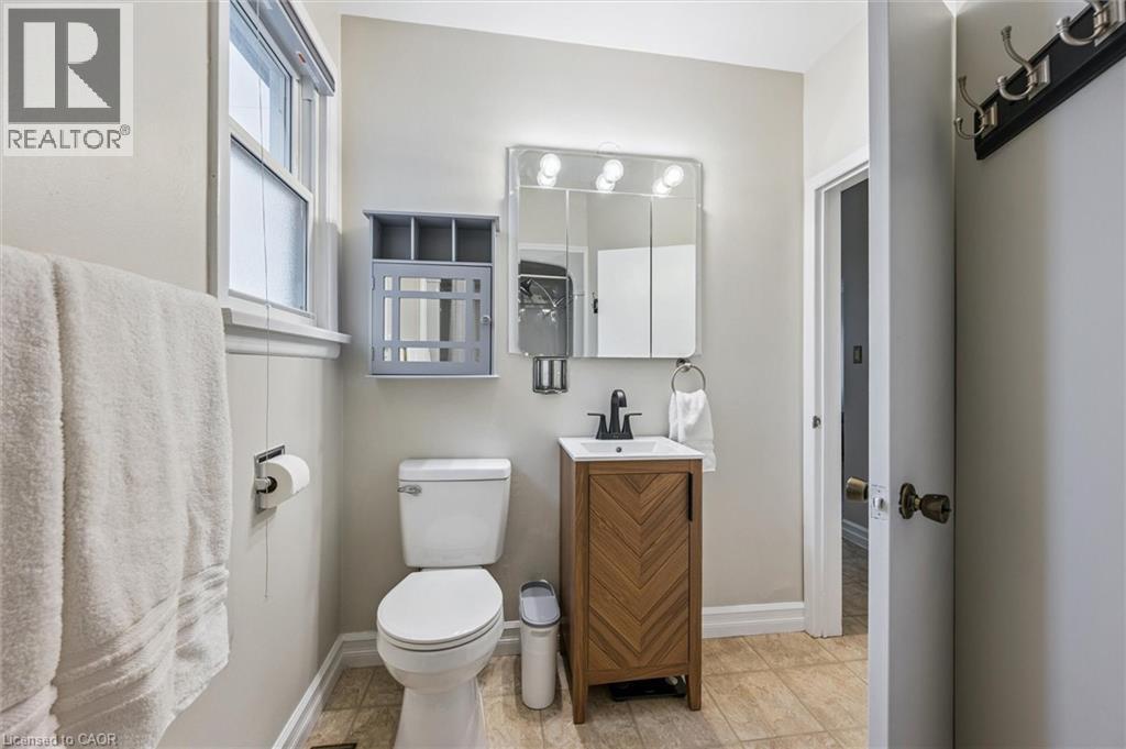 7 Elmwood Avenue, Cambridge, Ontario  N1R 4X7 - Photo 23 - 40798100