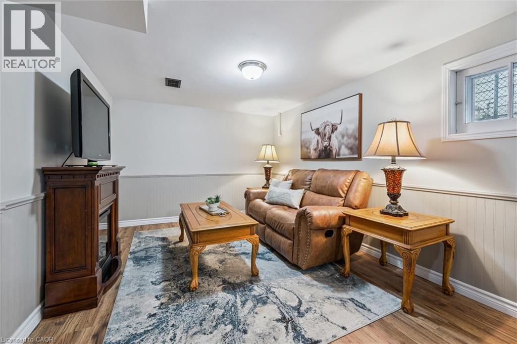 7 Elmwood Avenue, Cambridge, Ontario  N1R 4X7 - Photo 28 - 40798100