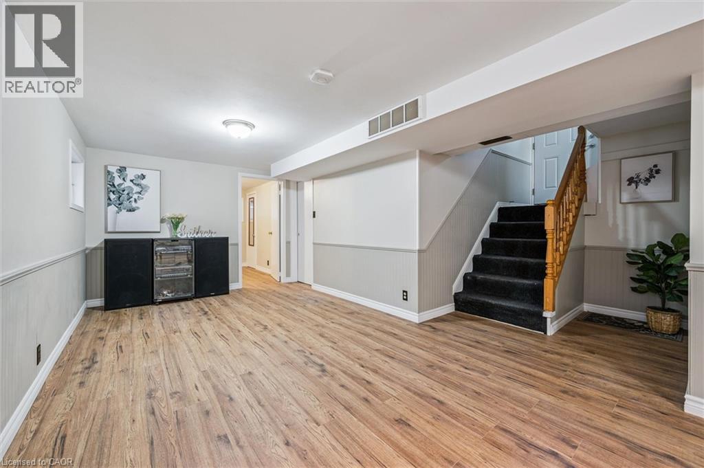 7 Elmwood Avenue, Cambridge, Ontario  N1R 4X7 - Photo 30 - 40798100