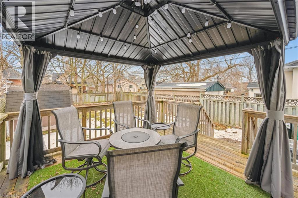 7 Elmwood Avenue, Cambridge, Ontario  N1R 4X7 - Photo 35 - 40798100