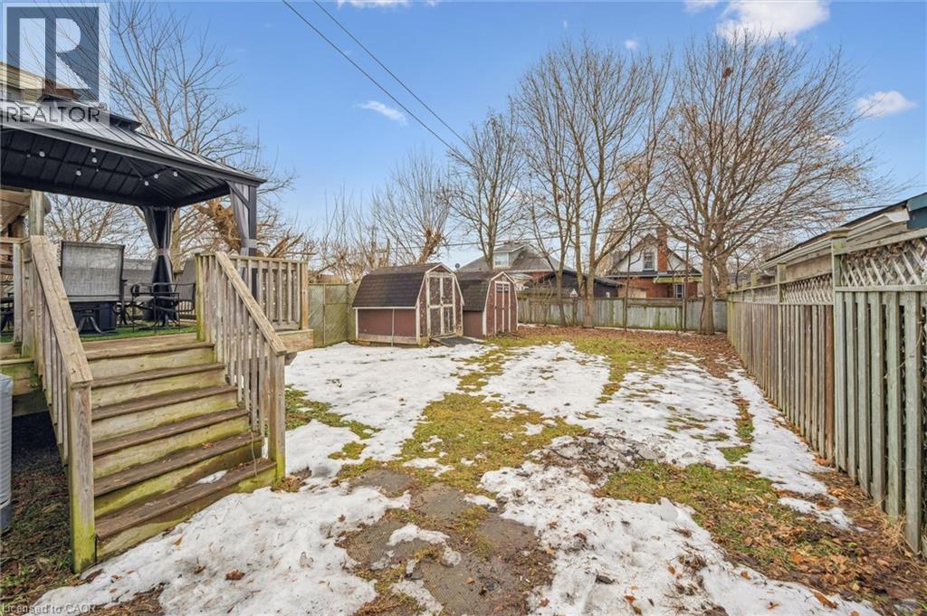 7 Elmwood Avenue, Cambridge, Ontario  N1R 4X7 - Photo 37 - 40798100