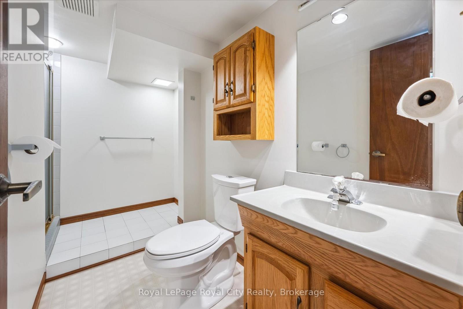 22 Pheasant Run Drive, Guelph (Kortright Hills), Ontario  N1C 1B2 - Photo 33 - X12713354