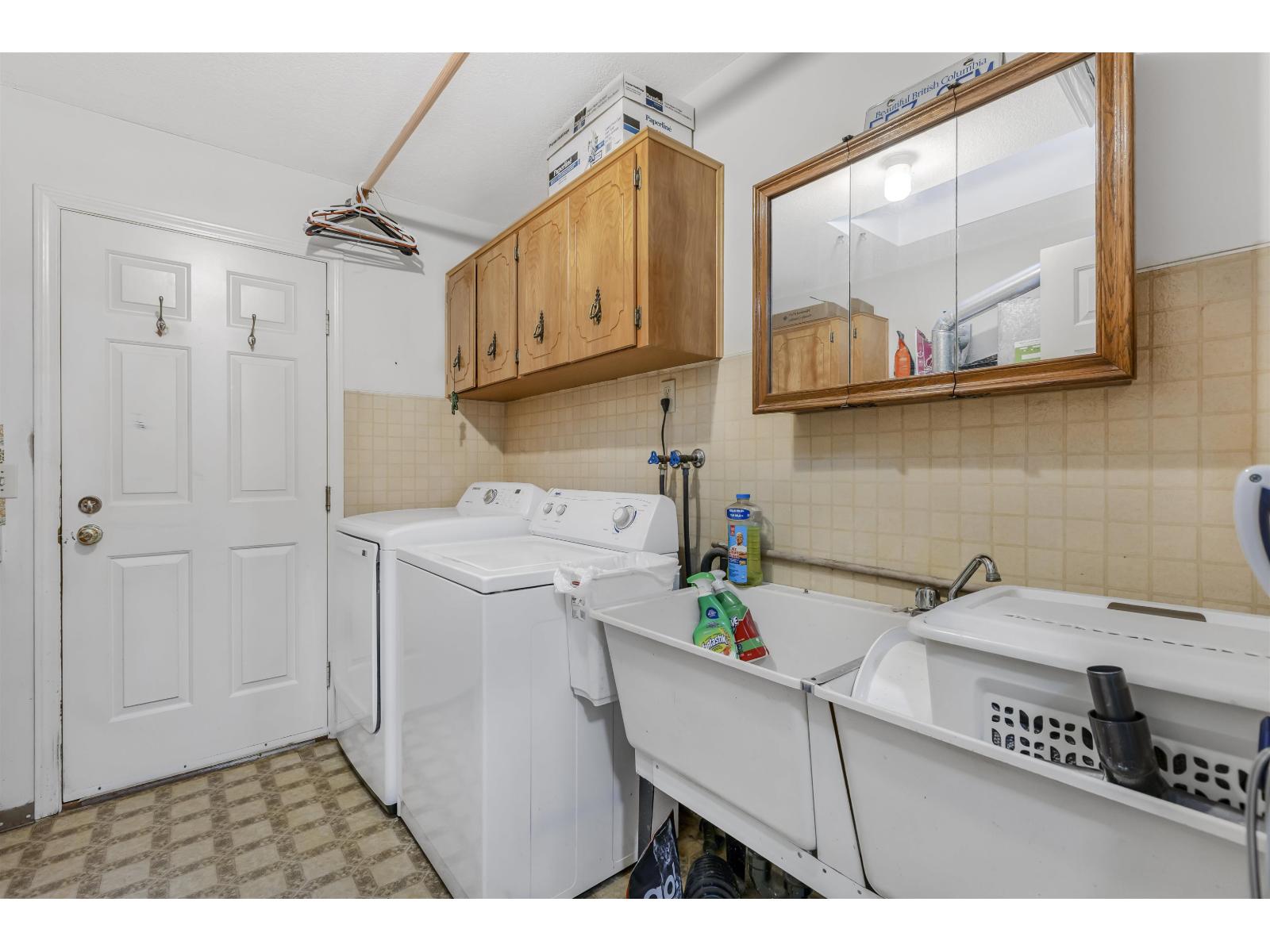 15482 92a Avenue, Surrey, British Columbia  V3R 9B1 - Photo 23 - R3080906