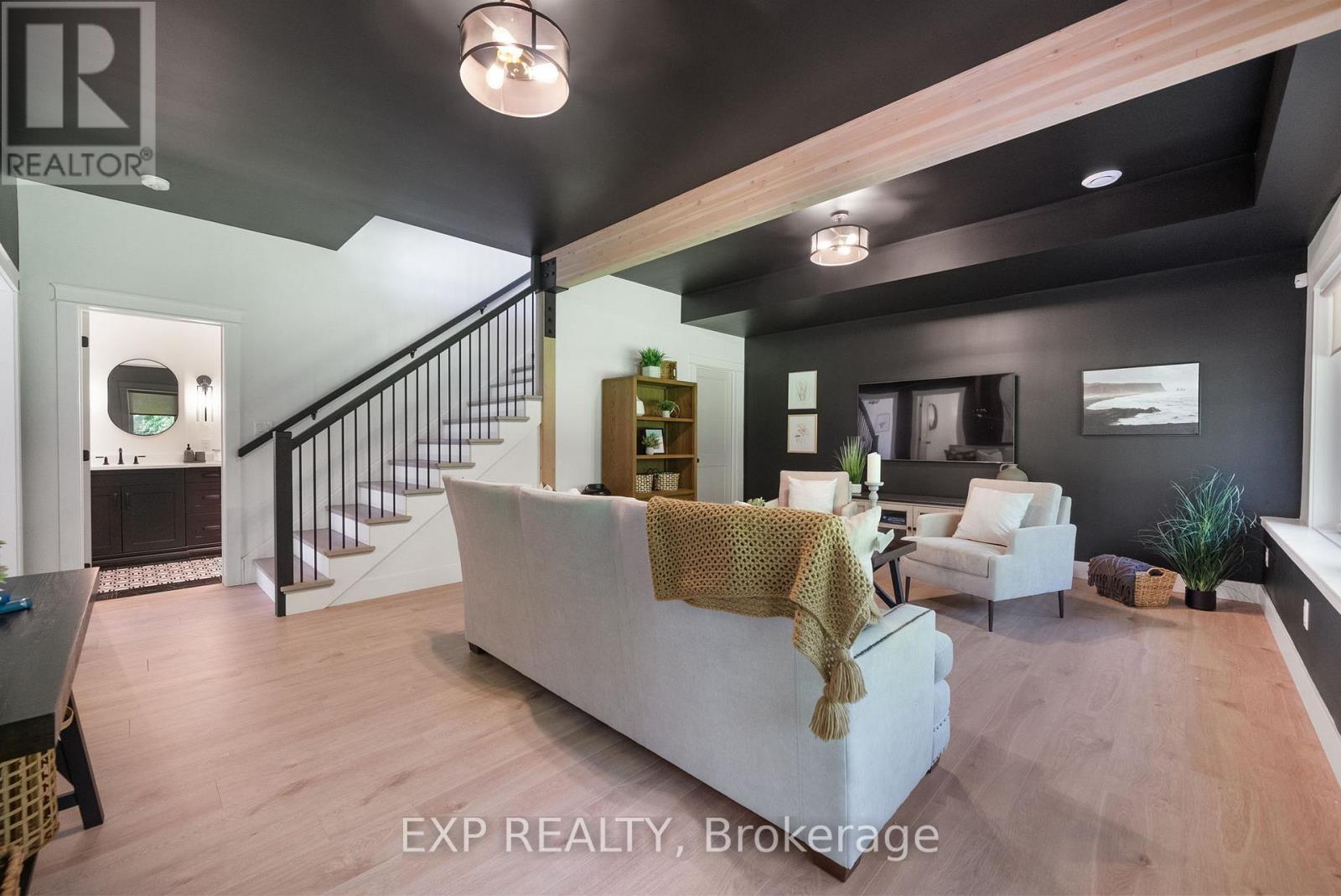 1499 Lakeside Drive, Prince Edward County (Ameliasburg Ward), Ontario  K0K 1T0 - Photo 24 - X12713296