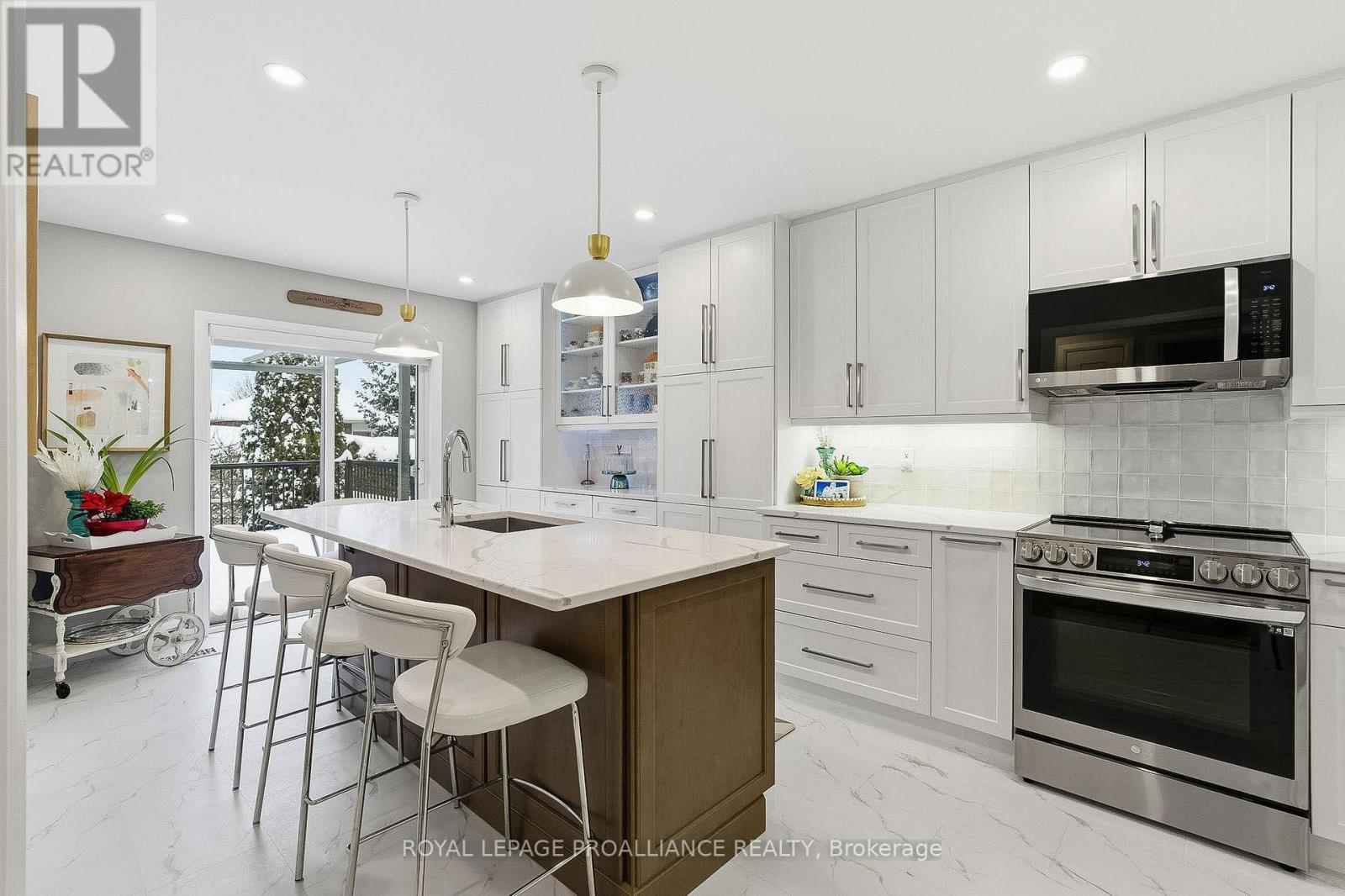 526 Wilson Road, Cobourg, Ontario  K9A 5P7 - Photo 5 - X12713452