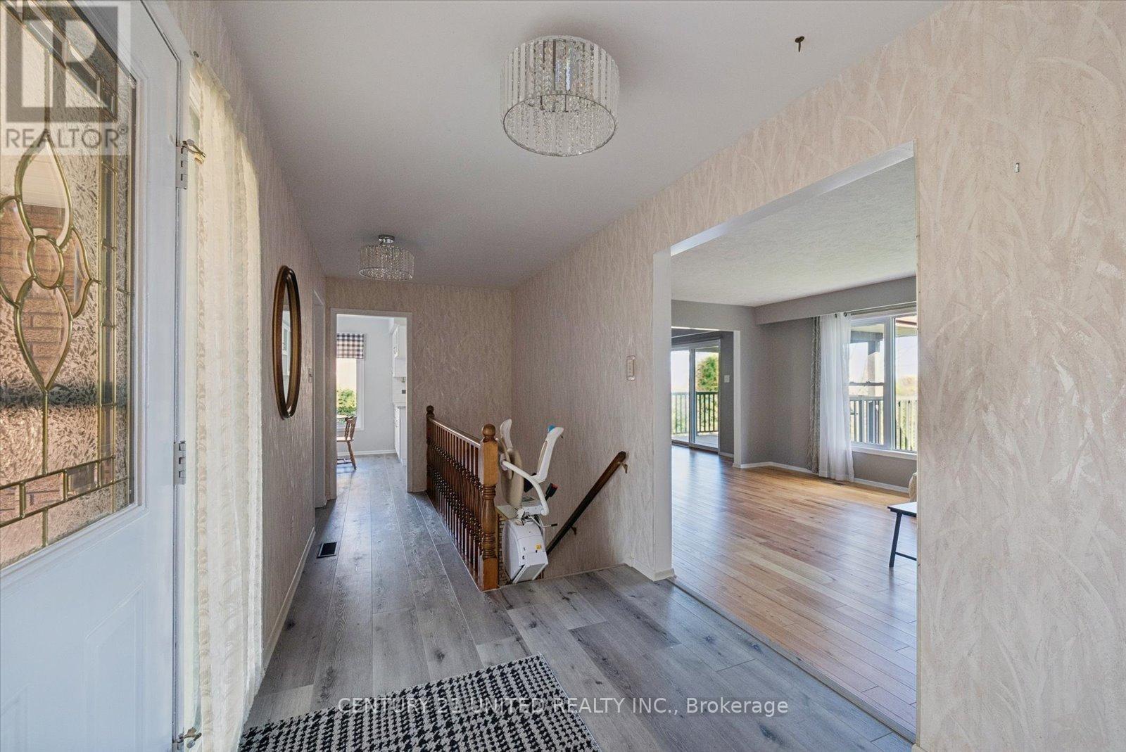 1551 Cherryhill Road, Peterborough (Monaghan Ward 2), Ontario  K9K 1A7 - Photo 6 - X12713454