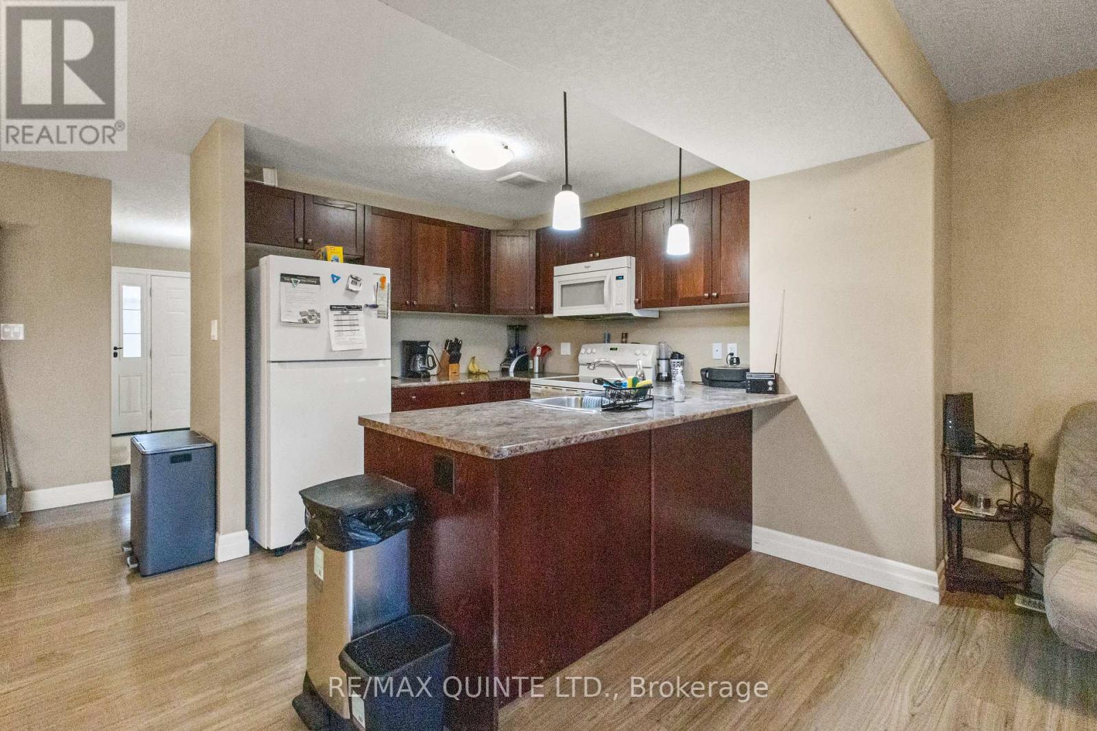 50 Cortland Crescent, Quinte West (Murray Ward), Ontario  K8V 0E9 - Photo 10 - X12713480