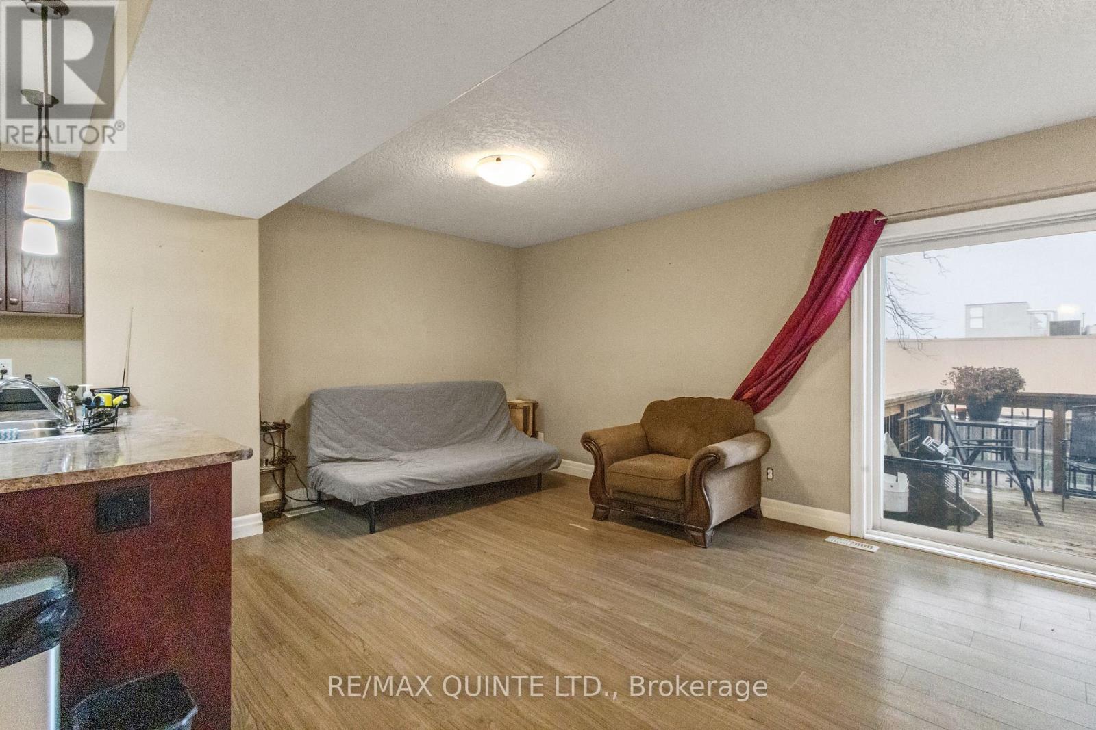 50 Cortland Crescent, Quinte West (Murray Ward), Ontario  K8V 0E9 - Photo 14 - X12713480