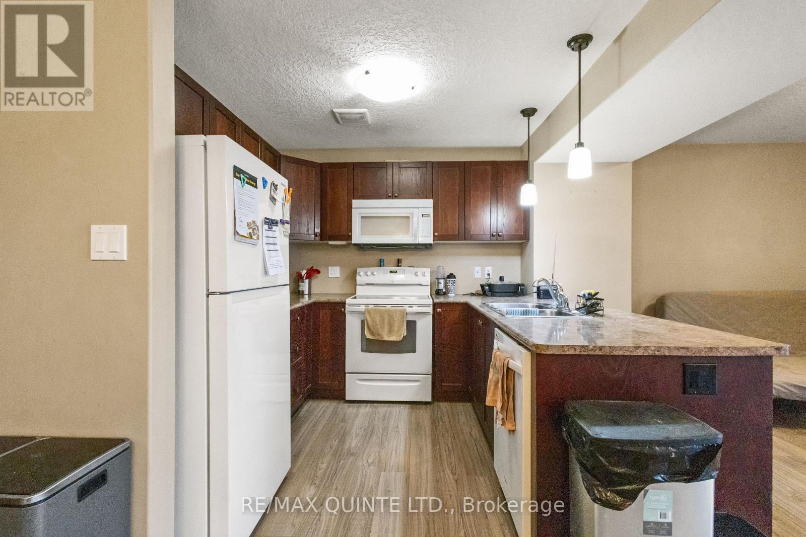 50 Cortland Crescent, Quinte West (Murray Ward), Ontario  K8V 0E9 - Photo 8 - X12713480