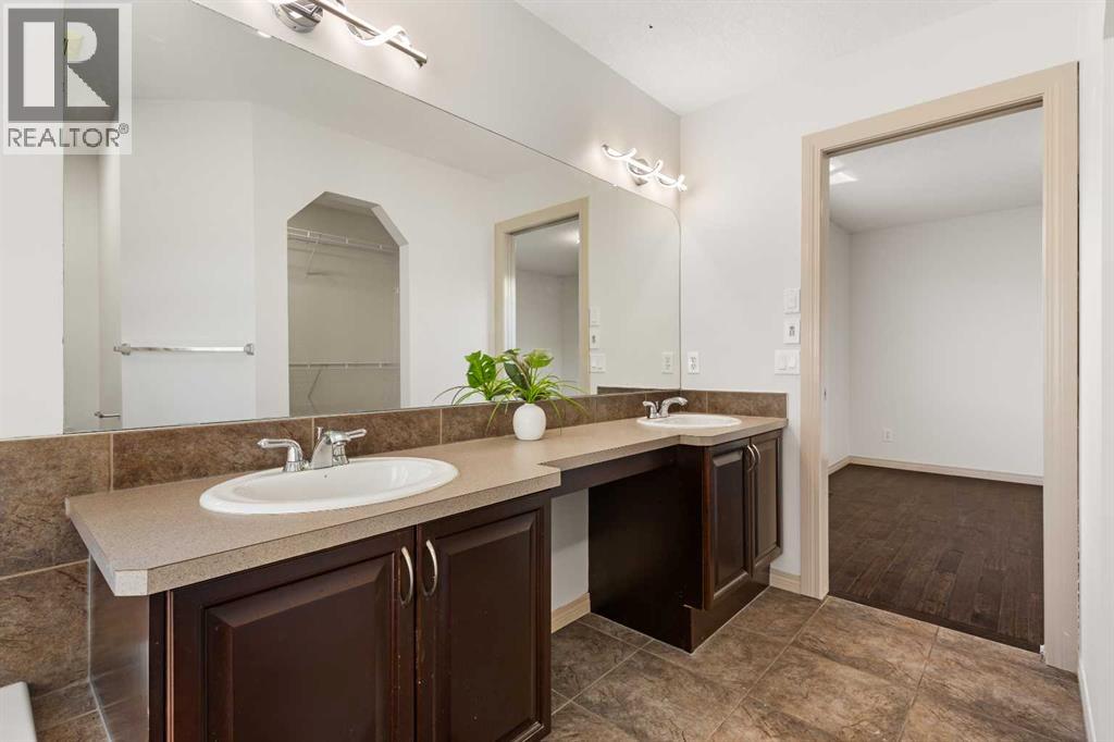 21 Panamount Row Nw, Calgary, Alberta  T3K 0C6 - Photo 23 - A2275676