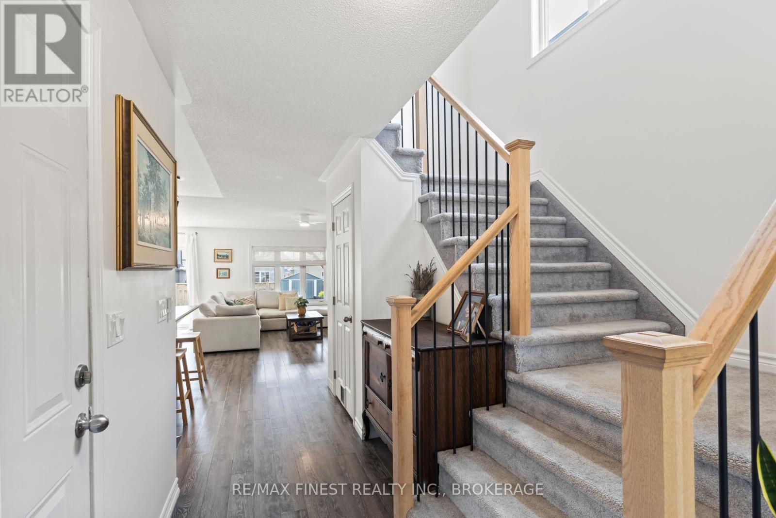 37 Brennan Crescent, Loyalist (Odessa), Ontario  K0H 2H0 - Photo 6 - X12713440