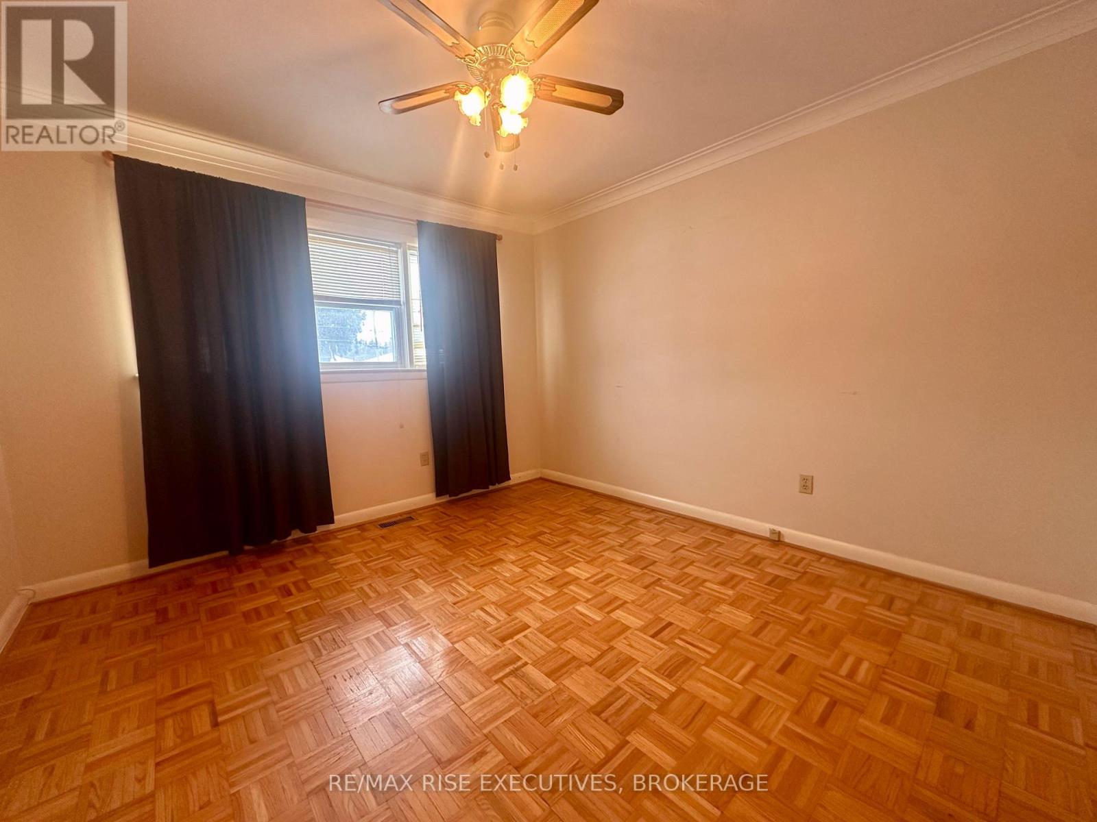 354 Meadowcrest Road, Kingston, Ontario  K7M 3S5 - Photo 10 - X12713504