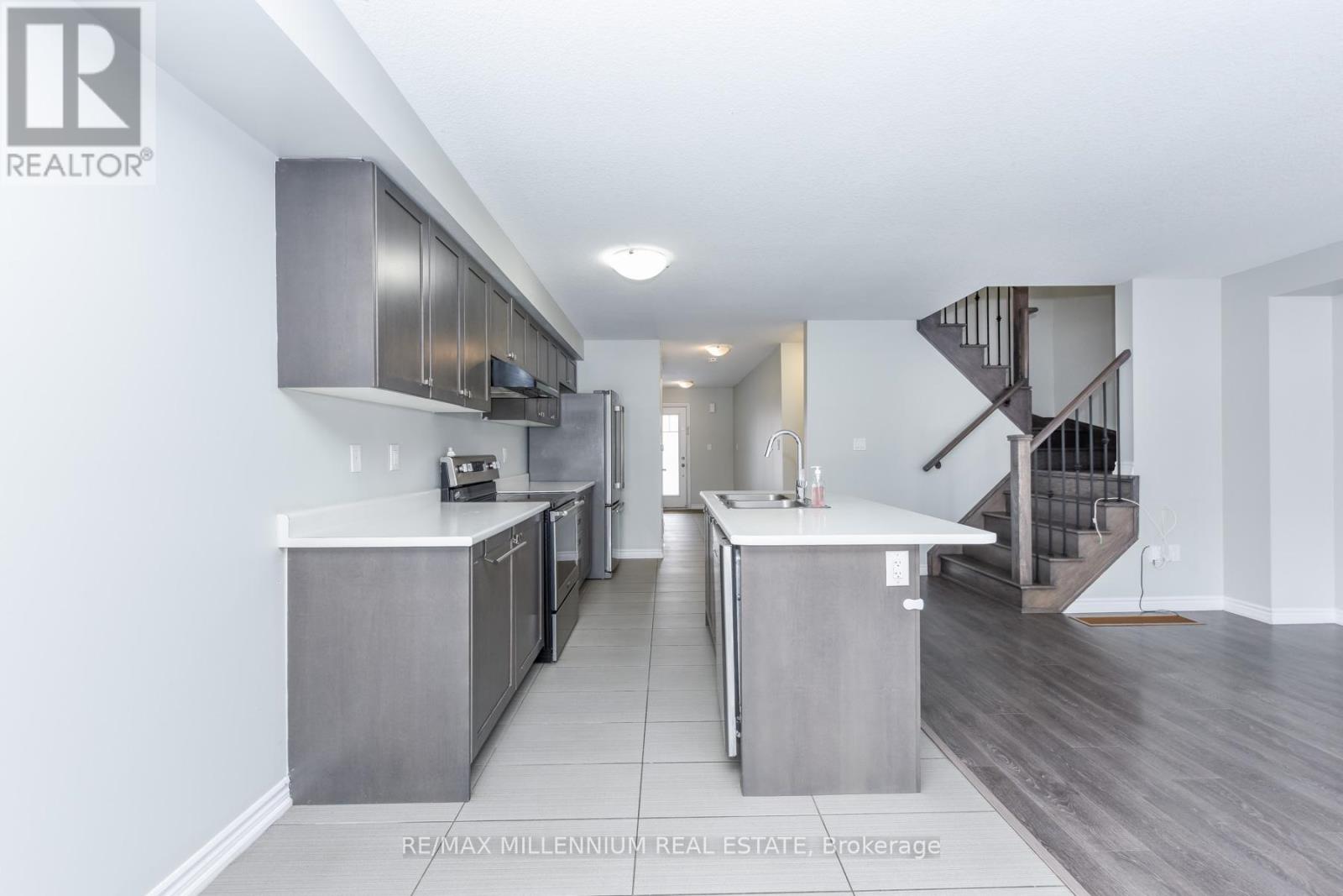 13 Hedges Crescent, Hamilton, Ontario  L8J 0K8 - Photo 14 - X12713226