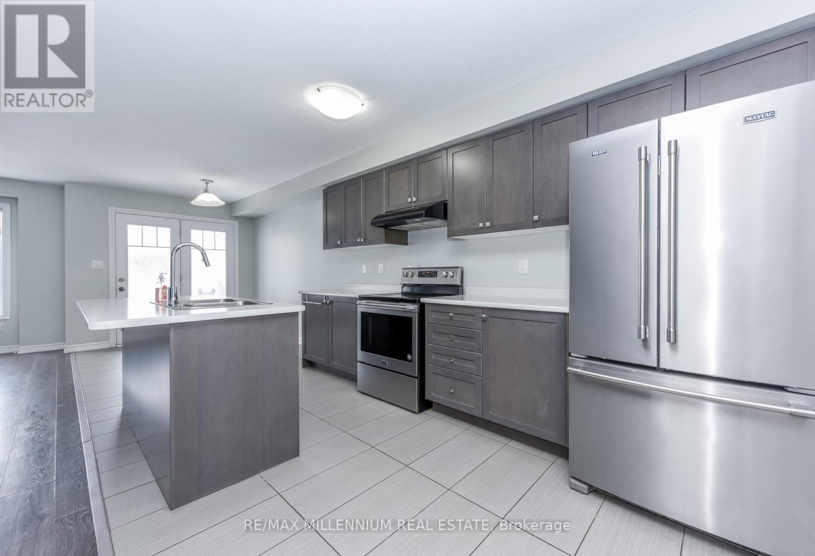 13 Hedges Crescent, Hamilton, Ontario  L8J 0K8 - Photo 18 - X12713226