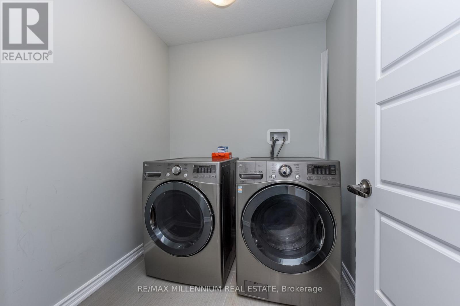 13 Hedges Crescent, Hamilton, Ontario  L8J 0K8 - Photo 32 - X12713226