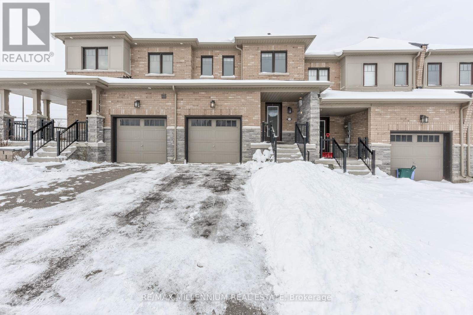 13 Hedges Crescent, Hamilton, Ontario  L8J 0K8 - Photo 5 - X12713226