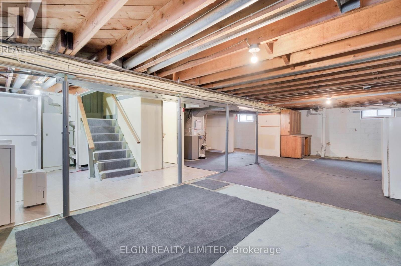 161 Chestnut Street, St. Thomas, Ontario  N5R 2B3 - Photo 27 - X12713512