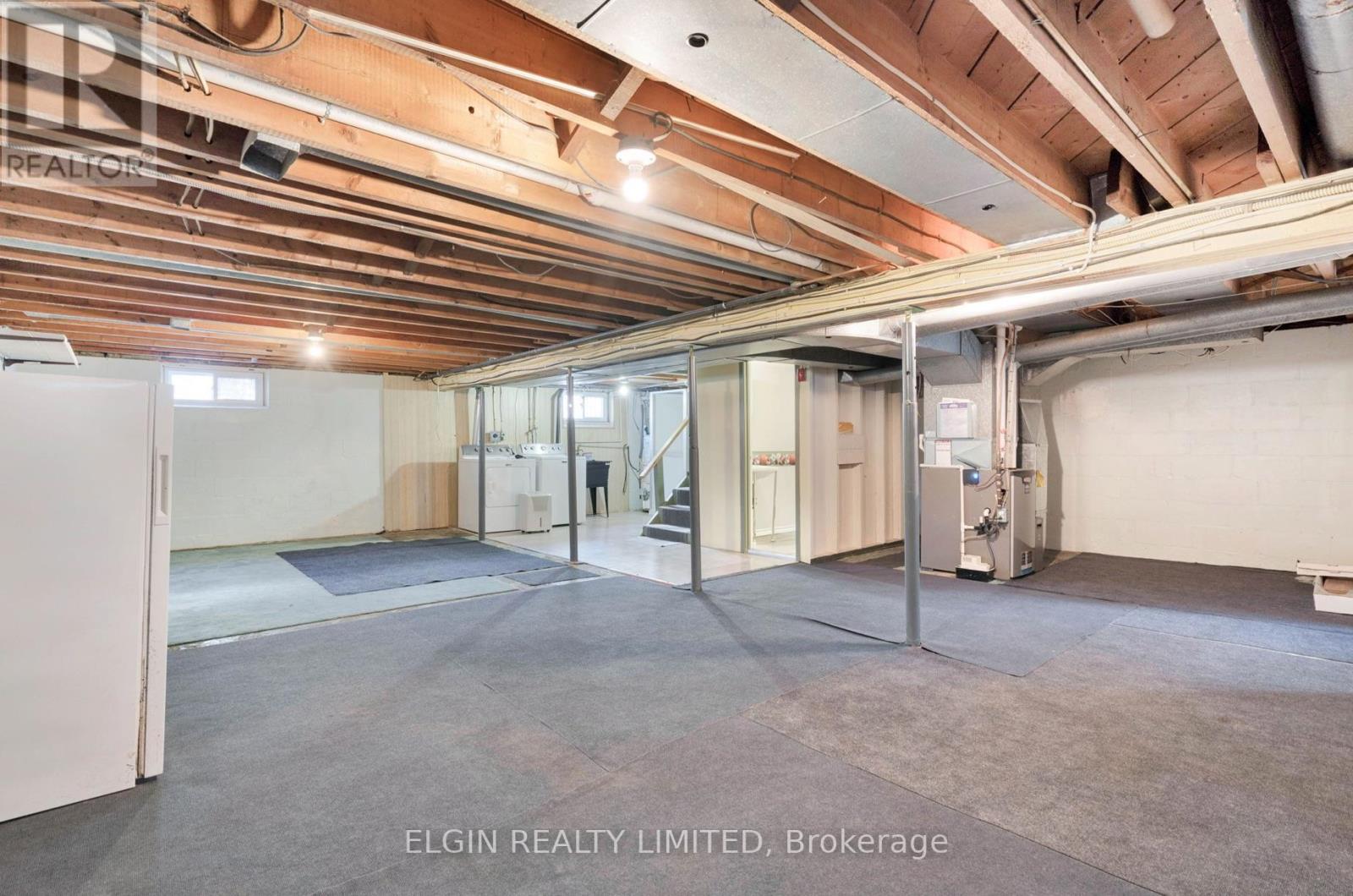 161 Chestnut Street, St. Thomas, Ontario  N5R 2B3 - Photo 28 - X12713512