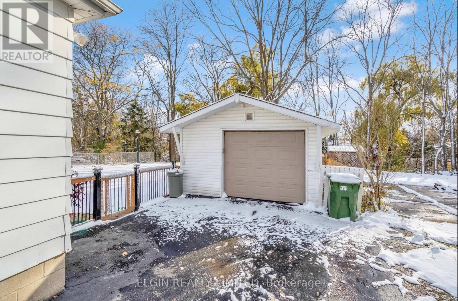 161 Chestnut Street, St. Thomas, Ontario  N5R 2B3 - Photo 31 - X12713512