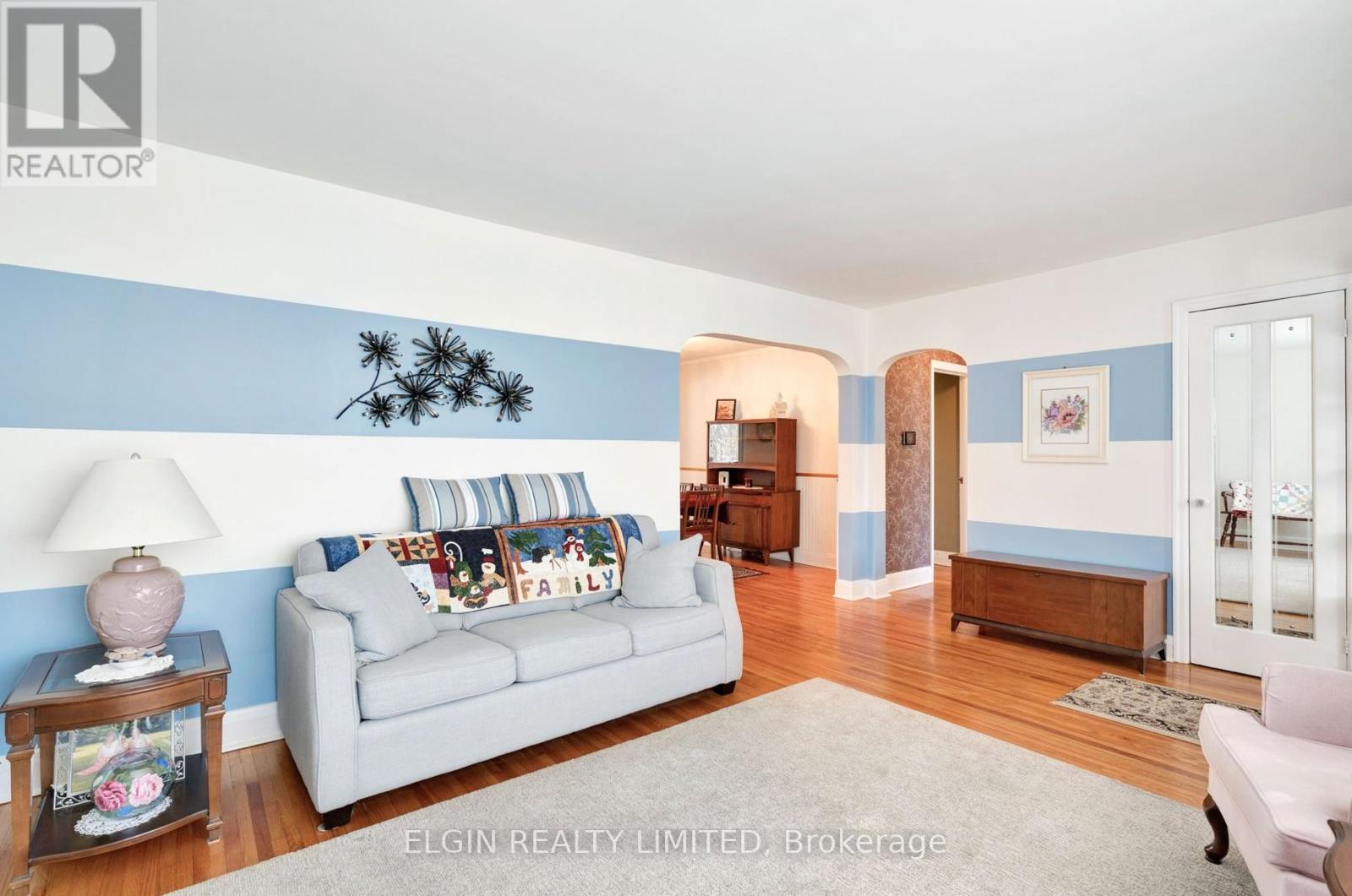 161 Chestnut Street, St. Thomas, Ontario  N5R 2B3 - Photo 7 - X12713512