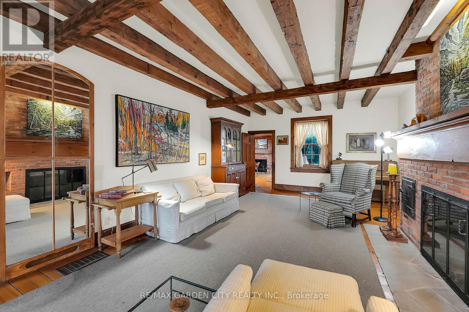 2432 Seburn Road, Thorold, Ontario  L0S 1E6 - Photo 10 - X12458445