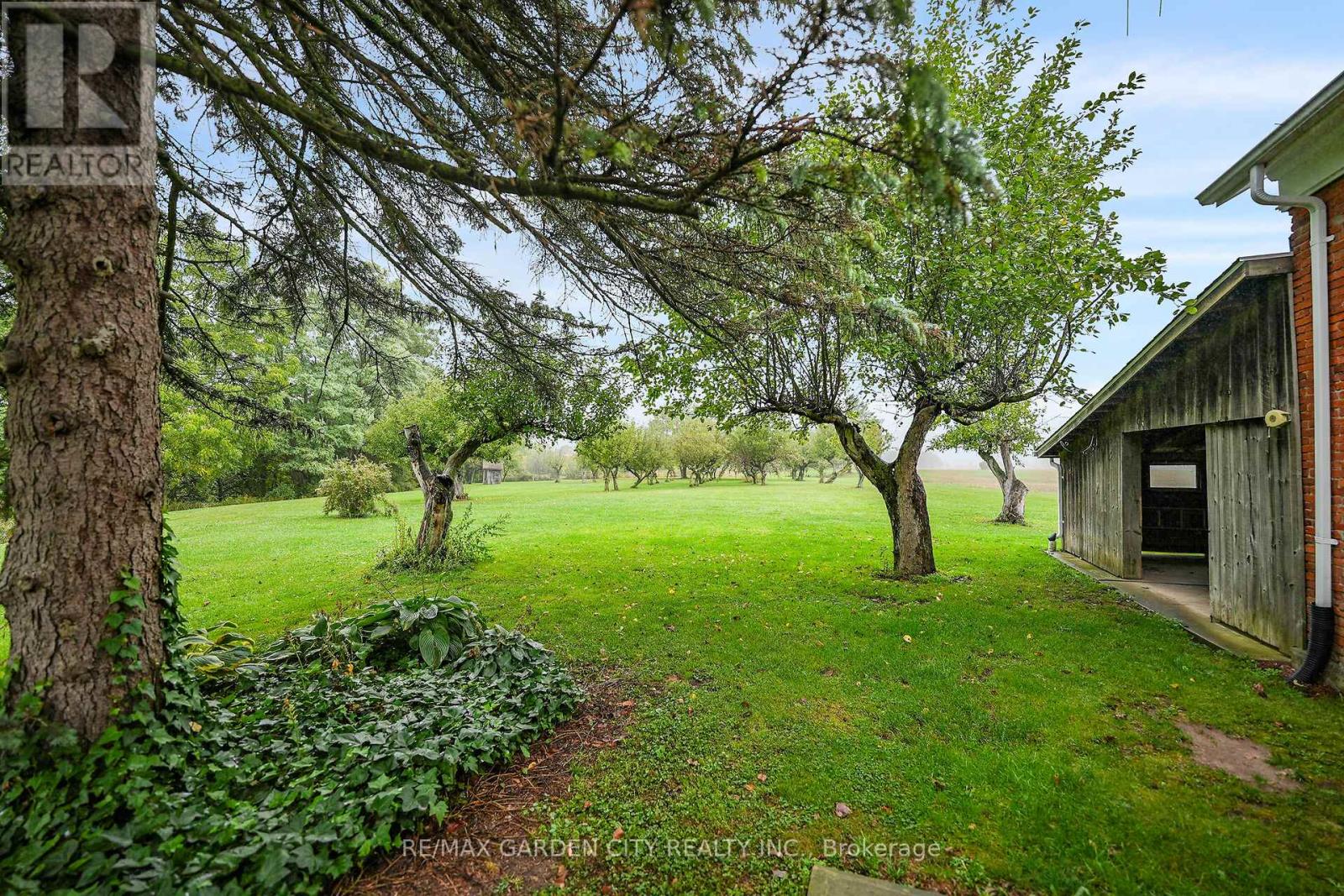 2432 Seburn Road, Thorold, Ontario  L0S 1E6 - Photo 33 - X12458445