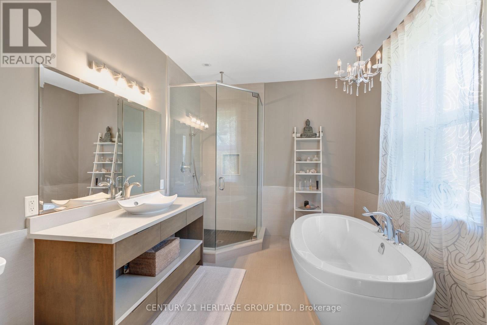 167 Brule Trail, King, Ontario  L7B 0C7 - Photo 21 - N12414390