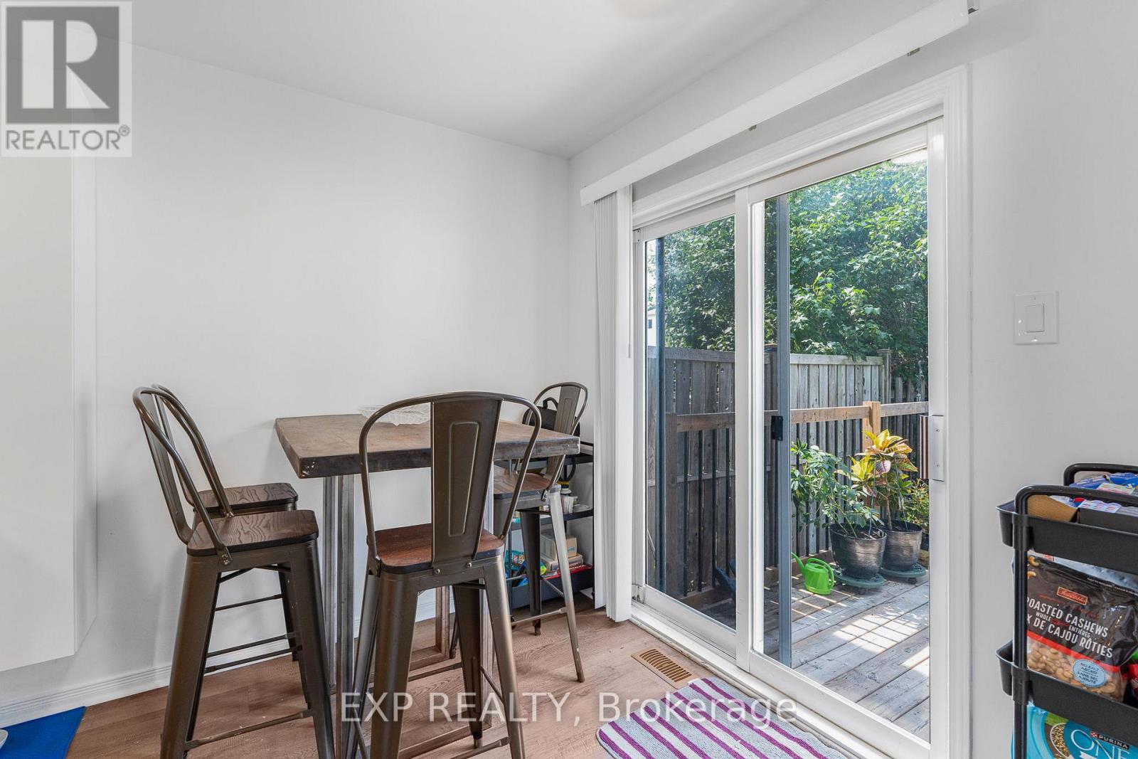 44 Tobermory Crescent, Ottawa, Ontario  K2K 3M4 - Photo 16 - X12713492