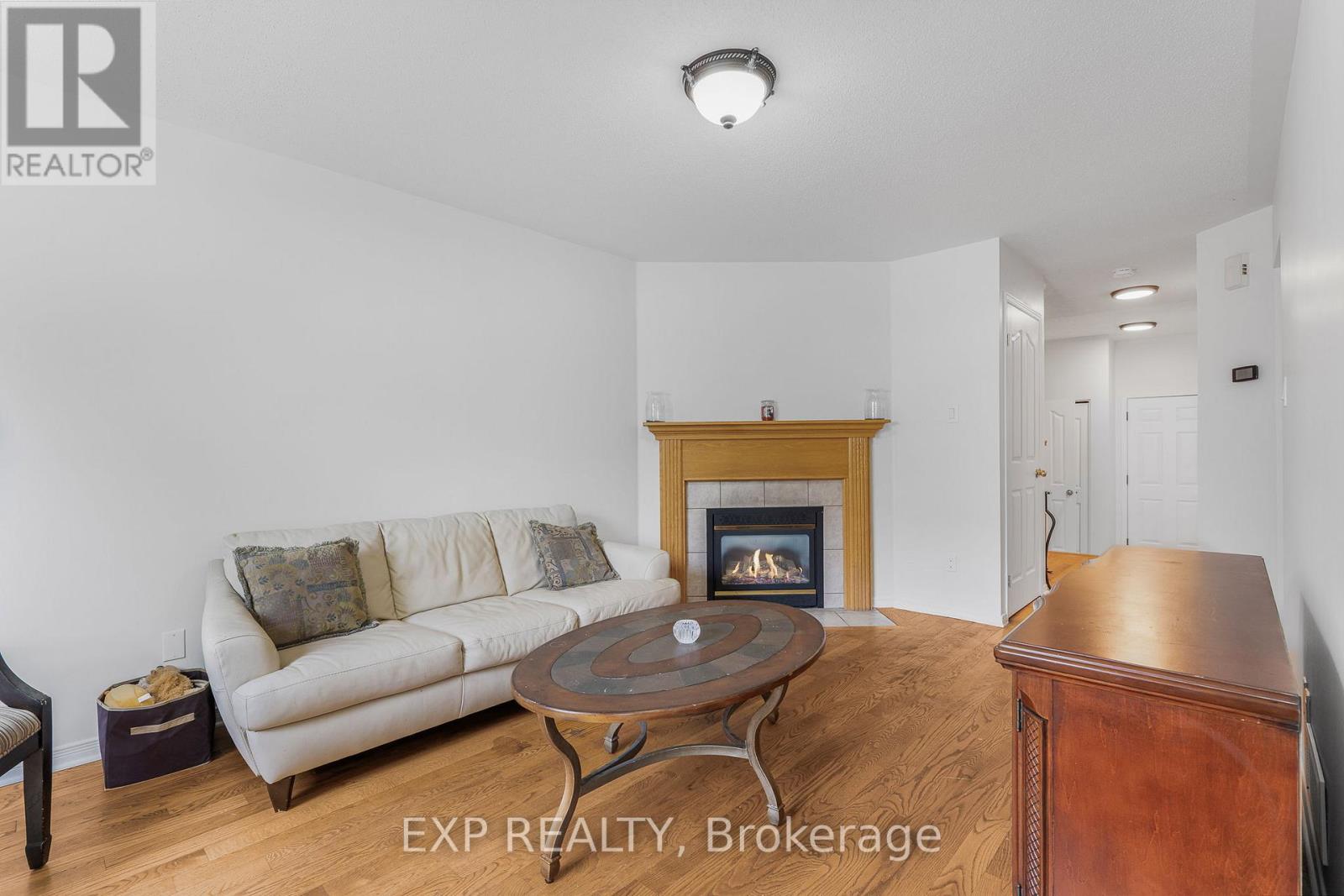 44 Tobermory Crescent, Ottawa, Ontario  K2K 3M4 - Photo 17 - X12713492