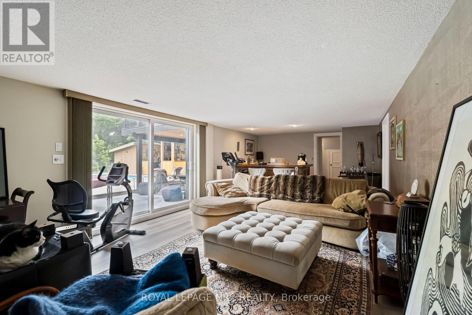 9 Cartier Drive, St. Catharines (Vine/linwell), Ontario  L2M 2E5 - Photo 18 - X12713410