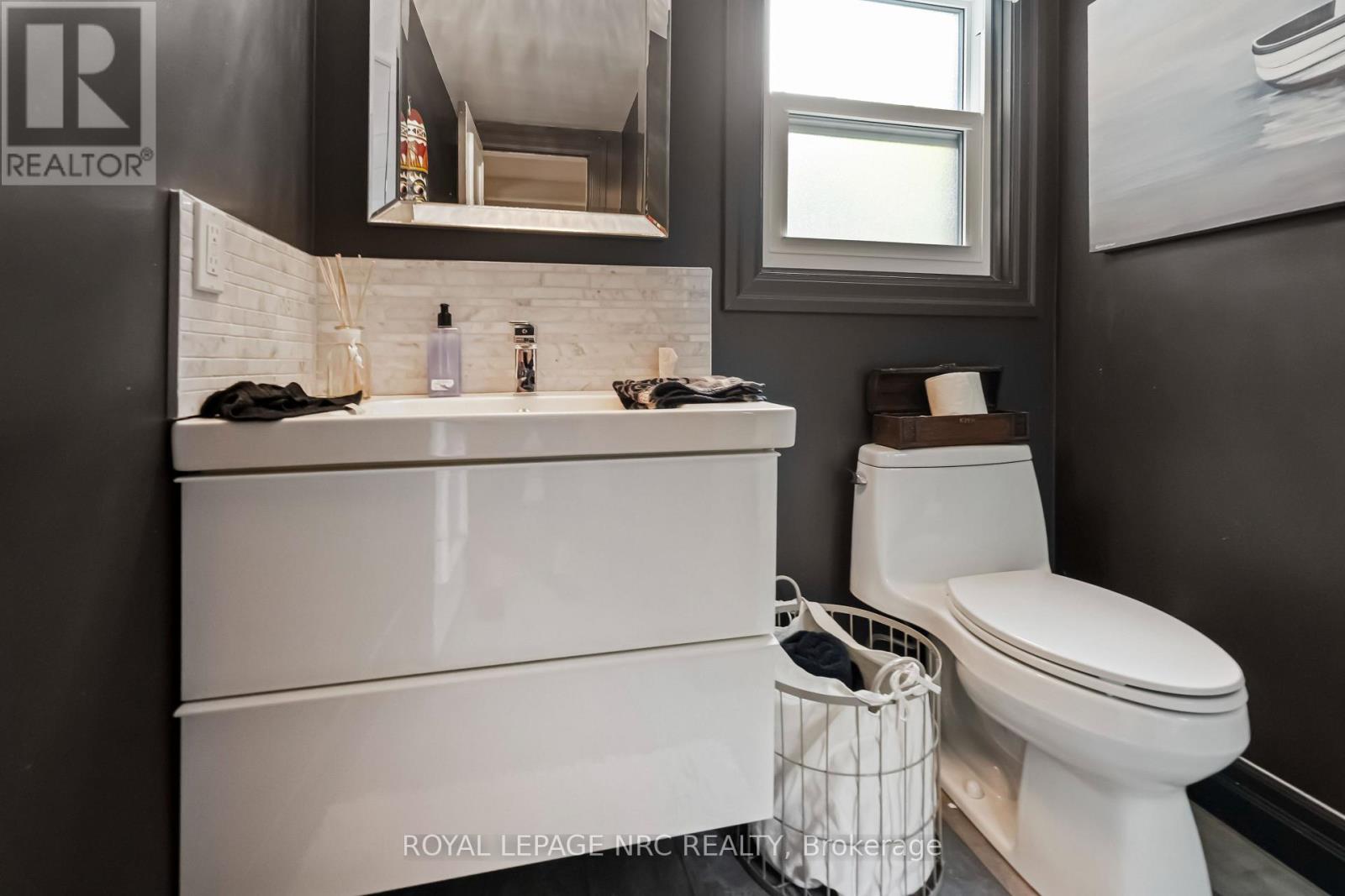 9 Cartier Drive, St. Catharines (Vine/linwell), Ontario  L2M 2E5 - Photo 22 - X12713410