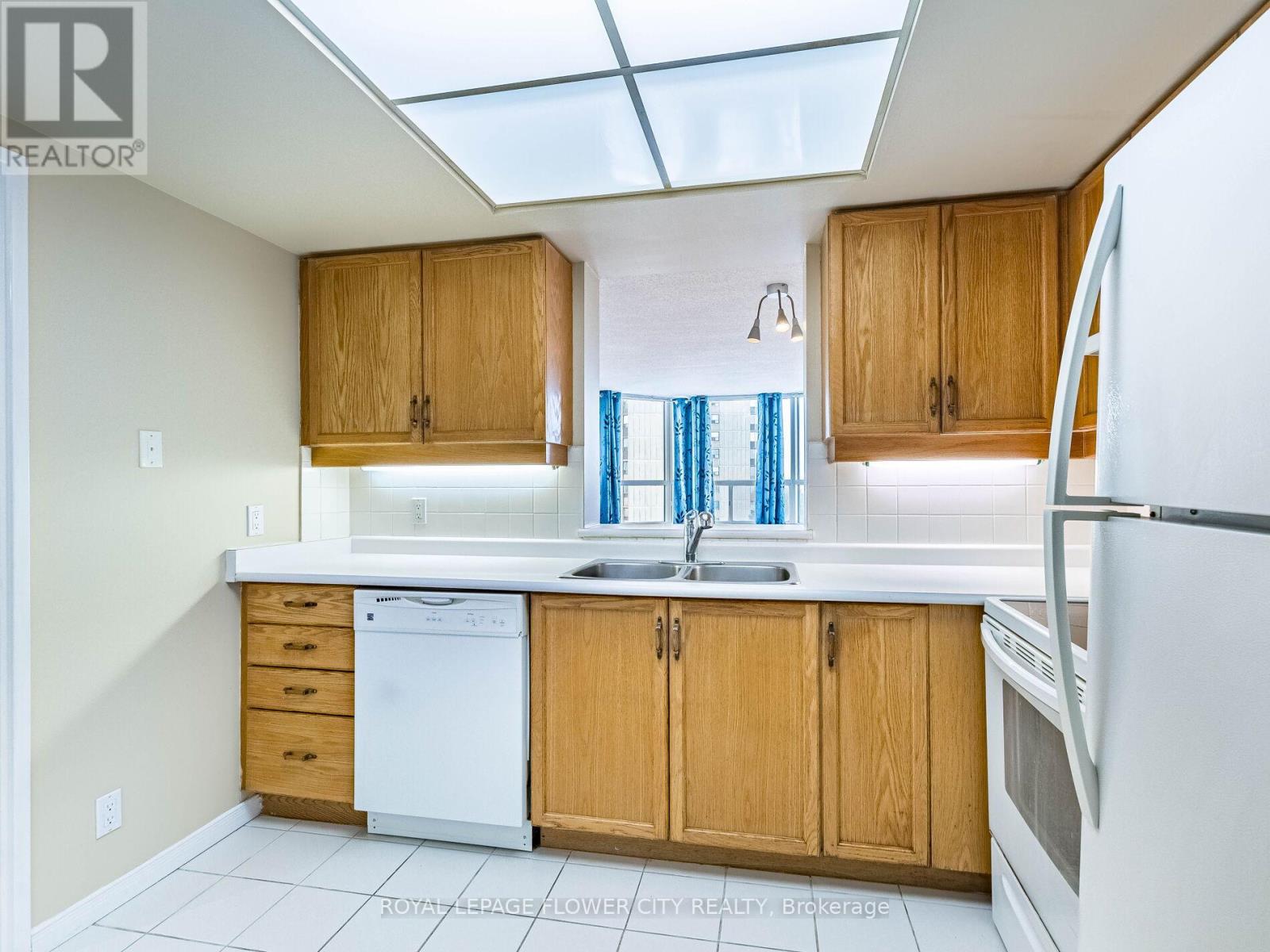 604 - 6 Humberline Drive, Toronto (West Humber-Clairville), Ontario  M9W 6X8 - Photo 21 - W12712106