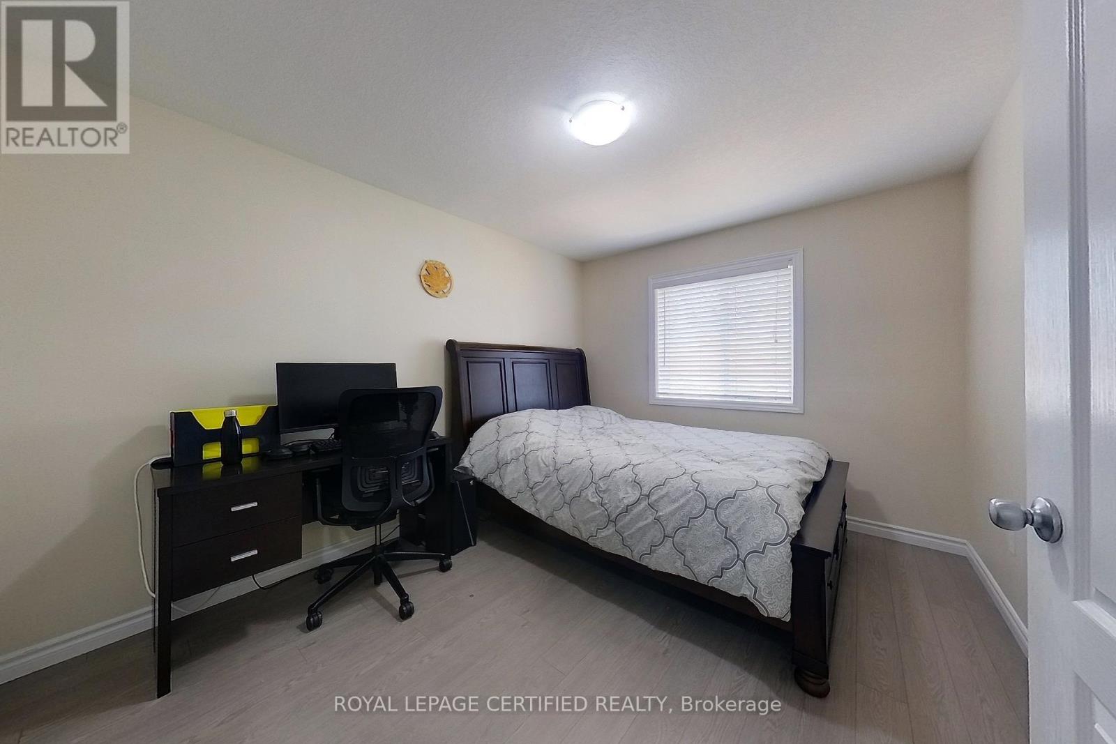 Upper - 43 Curzon Crescent, Guelph, Ontario  N1K 1Z7 - Photo 29 - X12697824