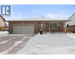 609 DRESDEN, Tecumseh, Ontario