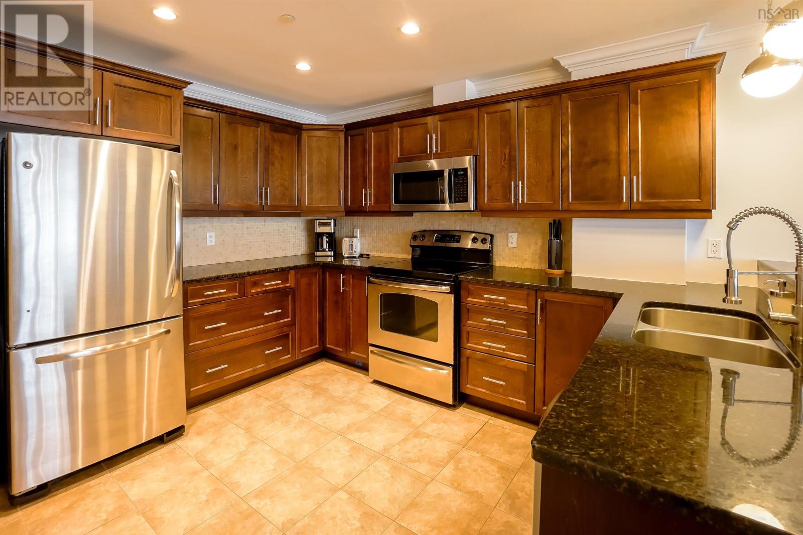 1002 1445 South Park Street, Halifax, Nova Scotia  B3J 0B6 - Photo 8 - 202601159