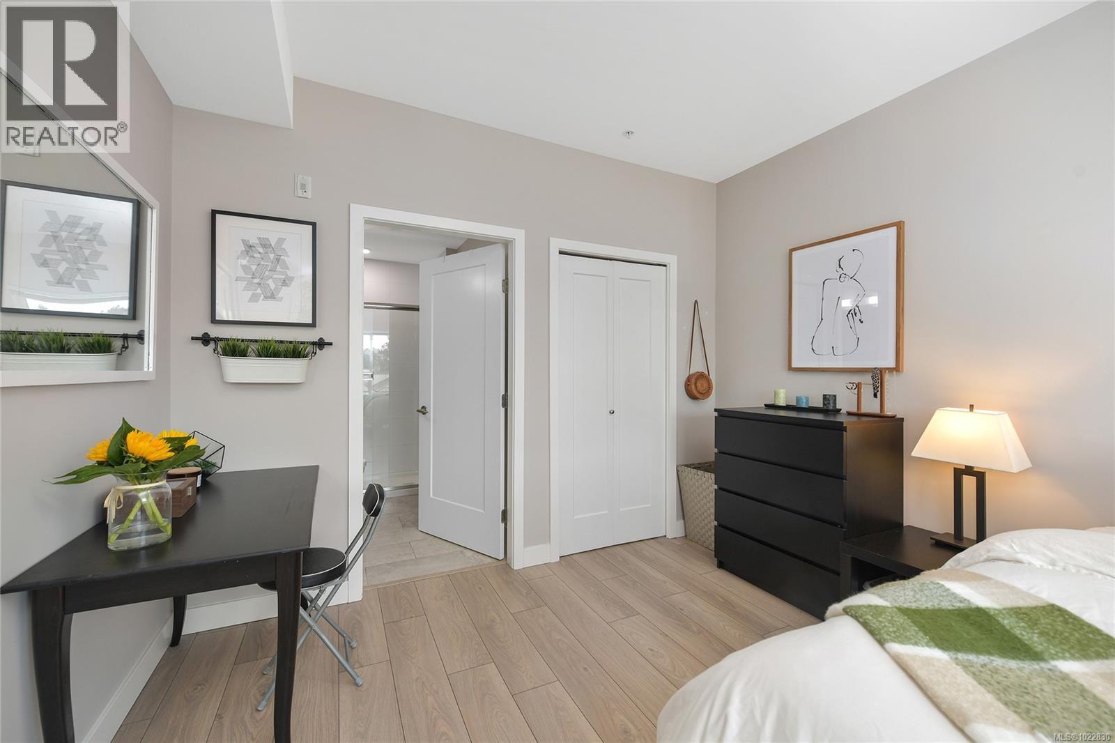 406 1020 Inverness Rd, Saanich, British Columbia V8X 0B1 - Photo 15 - 1022830