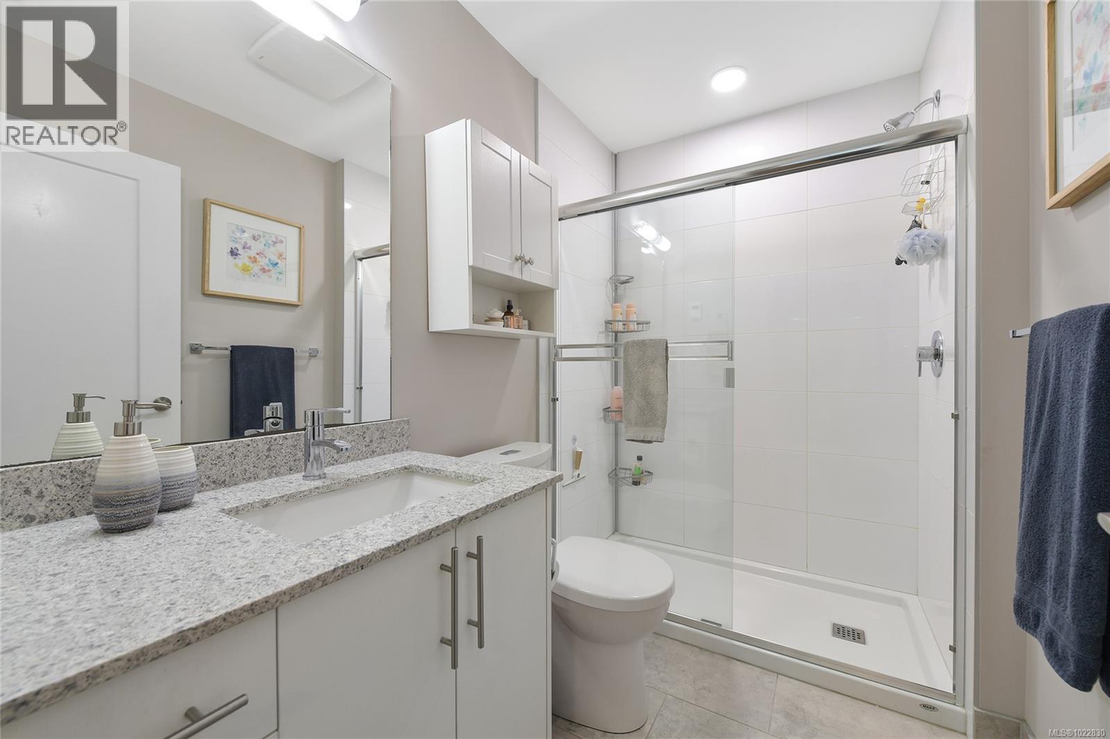 406 1020 Inverness Rd, Saanich, British Columbia V8X 0B1 - Photo 17 - 1022830