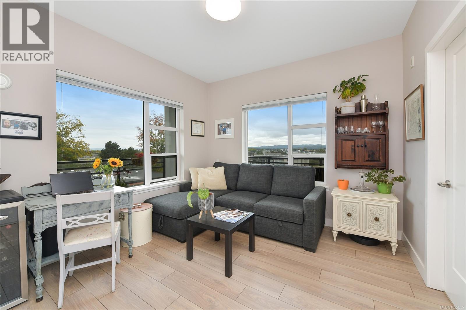 406 1020 Inverness Rd, Saanich, British Columbia V8X 0B1 - Photo 21 - 1022830