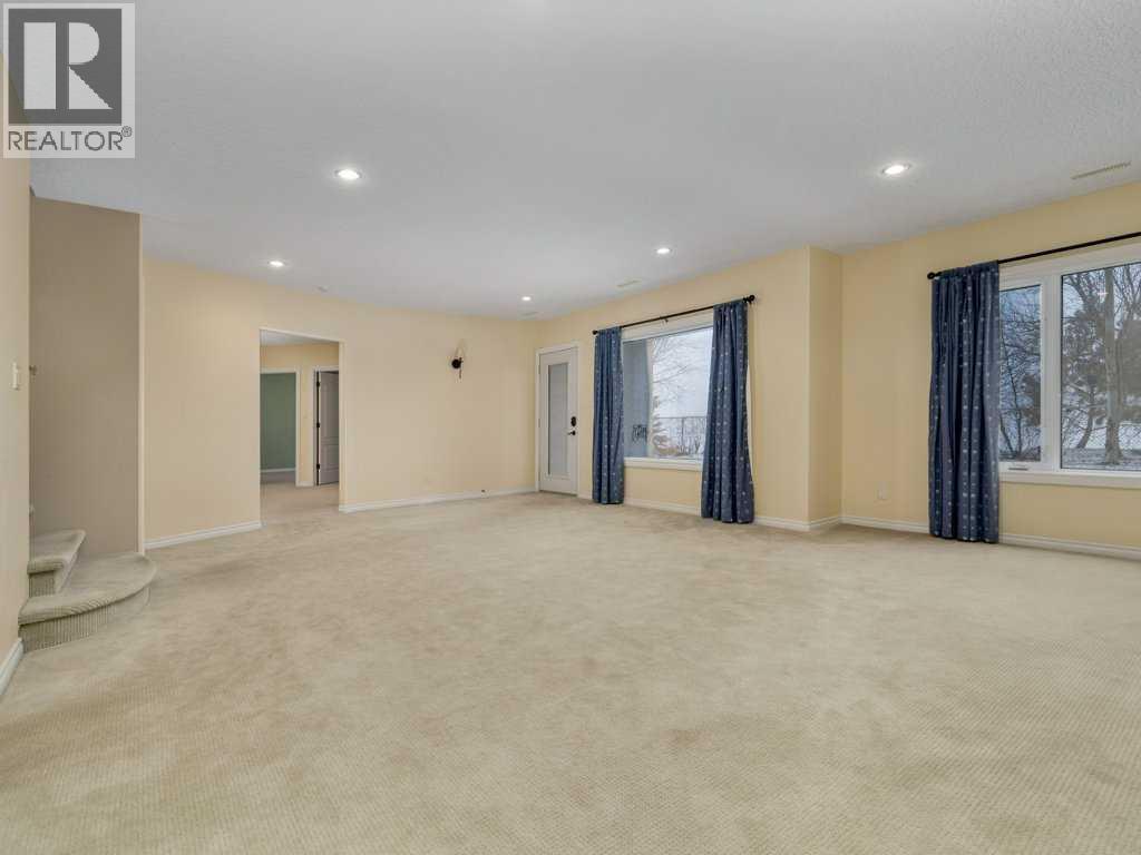 21 Fairmont Park Landing S, Lethbridge, Alberta  T1K 7L1 - Photo 45 - A2275687