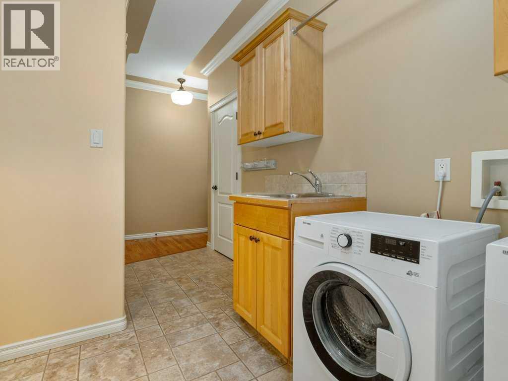 21 Fairmont Park Landing S, Lethbridge, Alberta  T1K 7L1 - Photo 32 - A2275687