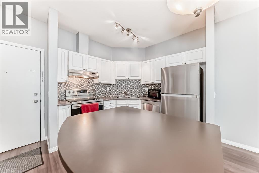 209, 1000 Applevillage Court Se, Calgary, Alberta  T2A 7Z4 - Photo 7 - A2273482