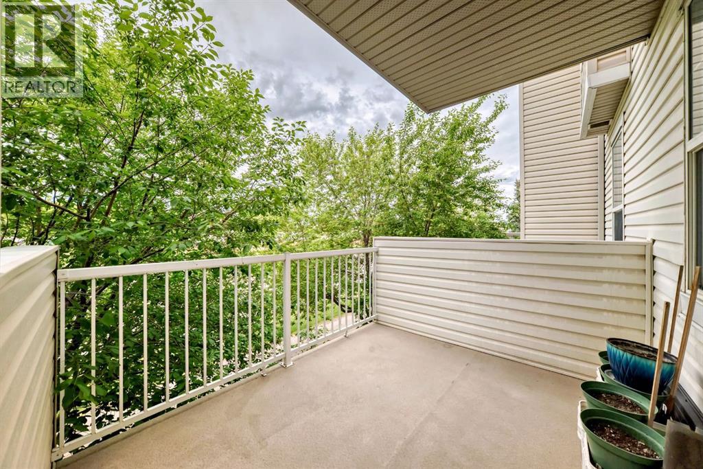 209, 1000 Applevillage Court Se, Calgary, Alberta  T2A 7Z4 - Photo 18 - A2273482