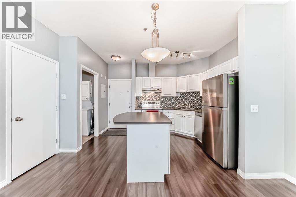 209, 1000 Applevillage Court Se, Calgary, Alberta  T2A 7Z4 - Photo 5 - A2273482