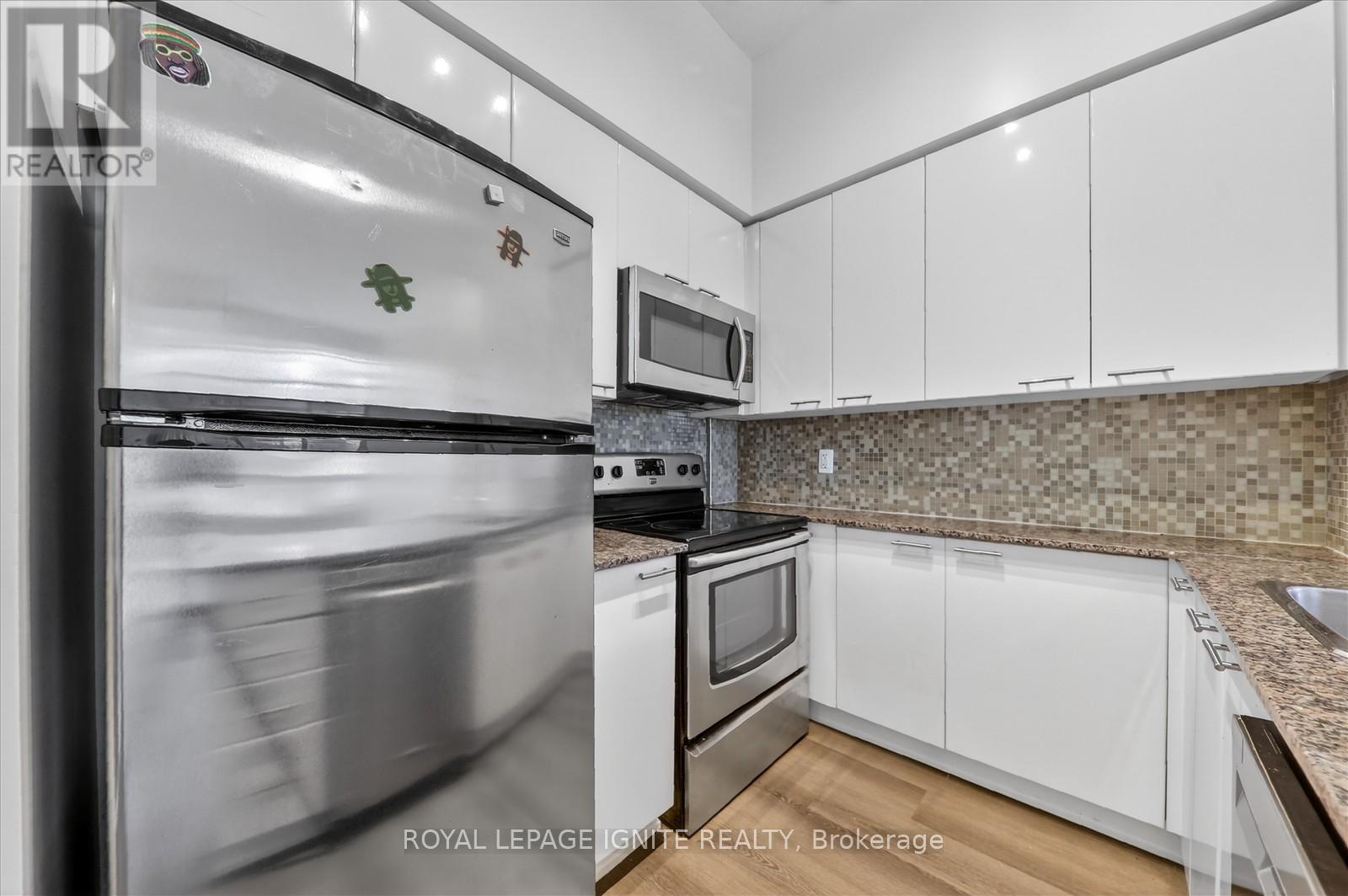 709 - 15 Bruyeres Mews, Toronto, Ontario  M5V 0A7 - Photo 10 - C12713300