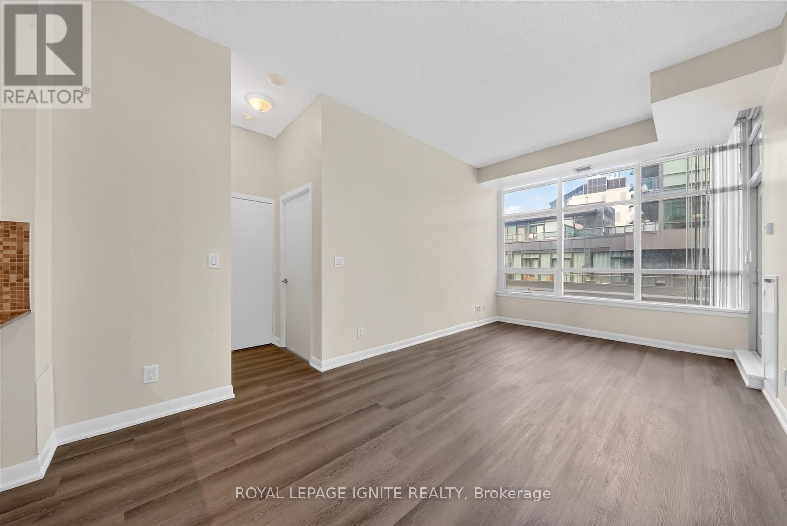 709 - 15 Bruyeres Mews, Toronto, Ontario  M5V 0A7 - Photo 14 - C12713300